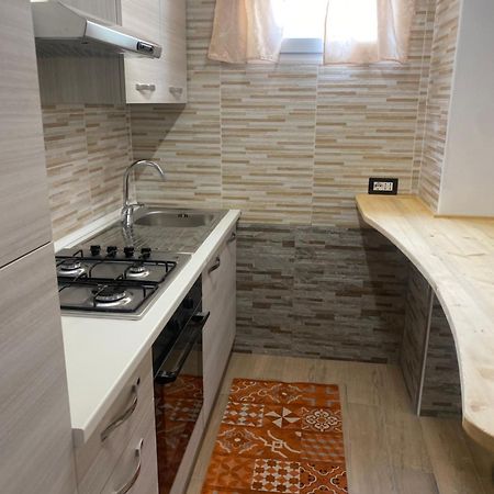 Ferienwohnung Monolocale Indipendente Nel Quartiere Residenziale Genneruxi Cagliari Exterior foto
