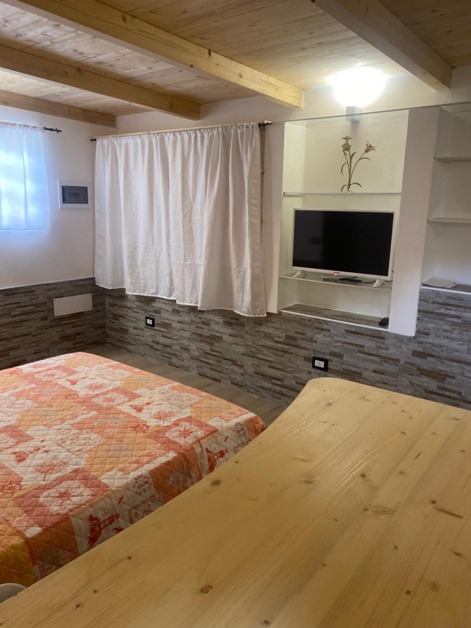 Ferienwohnung Monolocale Indipendente Nel Quartiere Residenziale Genneruxi Cagliari Exterior foto