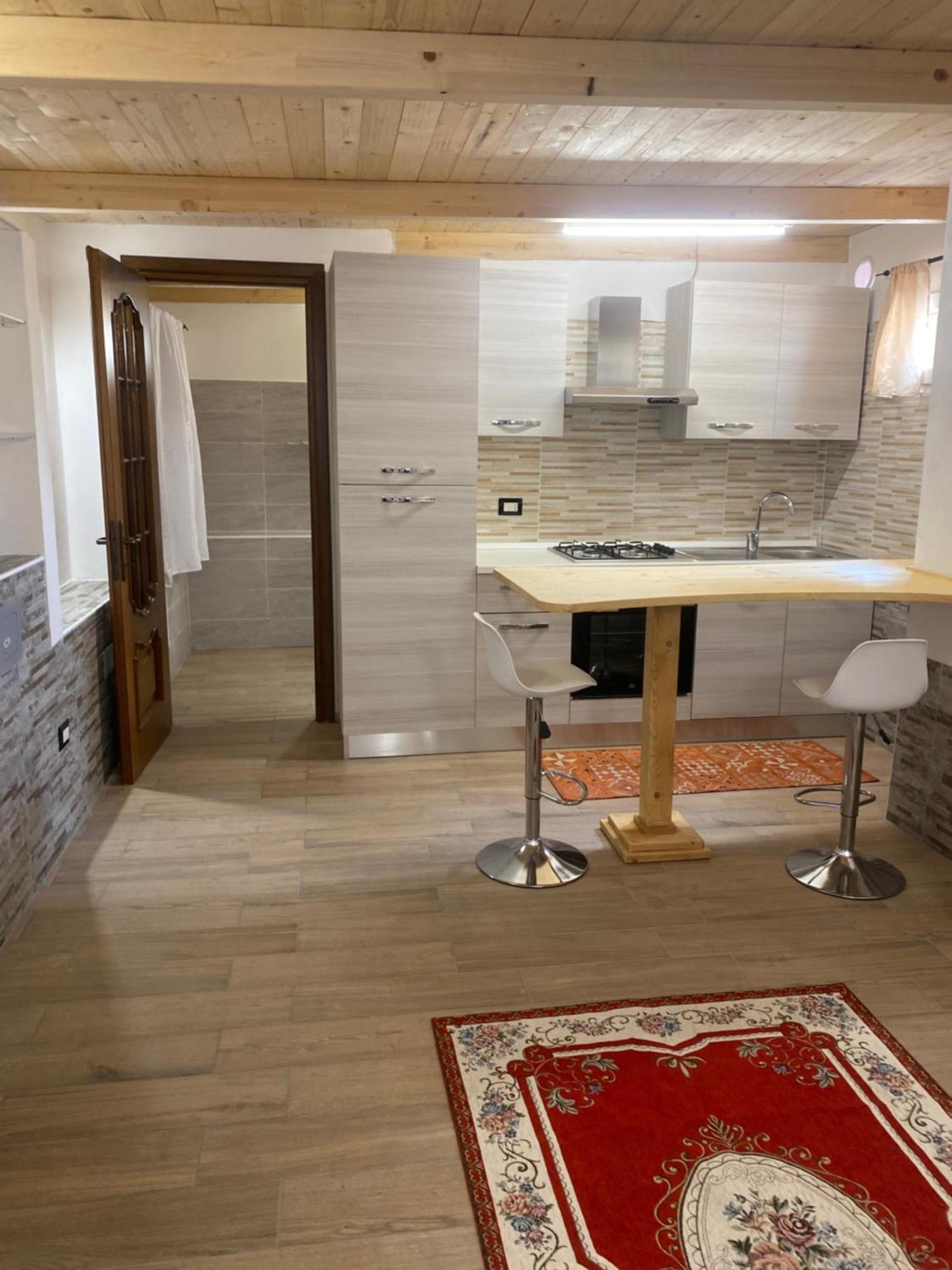 Ferienwohnung Monolocale Indipendente Nel Quartiere Residenziale Genneruxi Cagliari Exterior foto